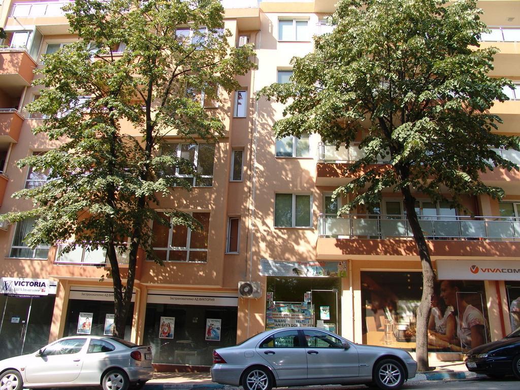 Our Home Guest Rooms Wielkie Tyrnowo Zewnętrze zdjęcie