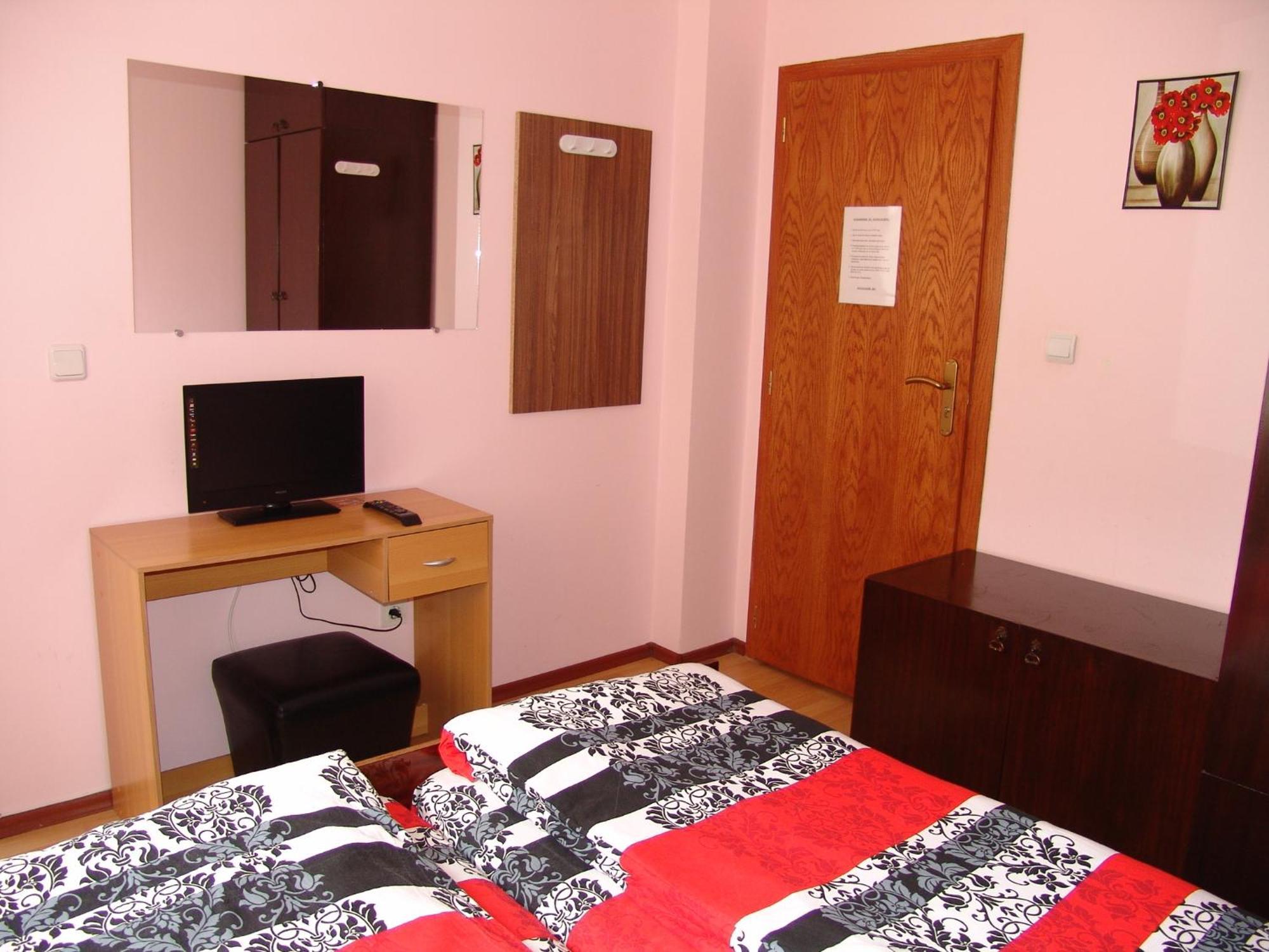 Our Home Guest Rooms Wielkie Tyrnowo Pokój zdjęcie
